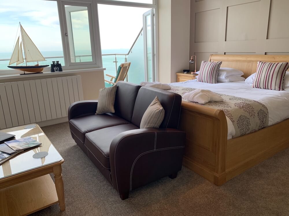 Rm2, Executive Suite, Sea Views, Luccombe Hall Hotel, Isle of Wight 2