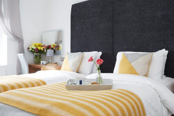 A classic twin bedroom