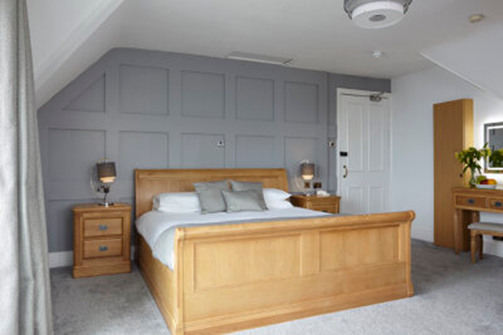 Executive Suite - - Executive Suite