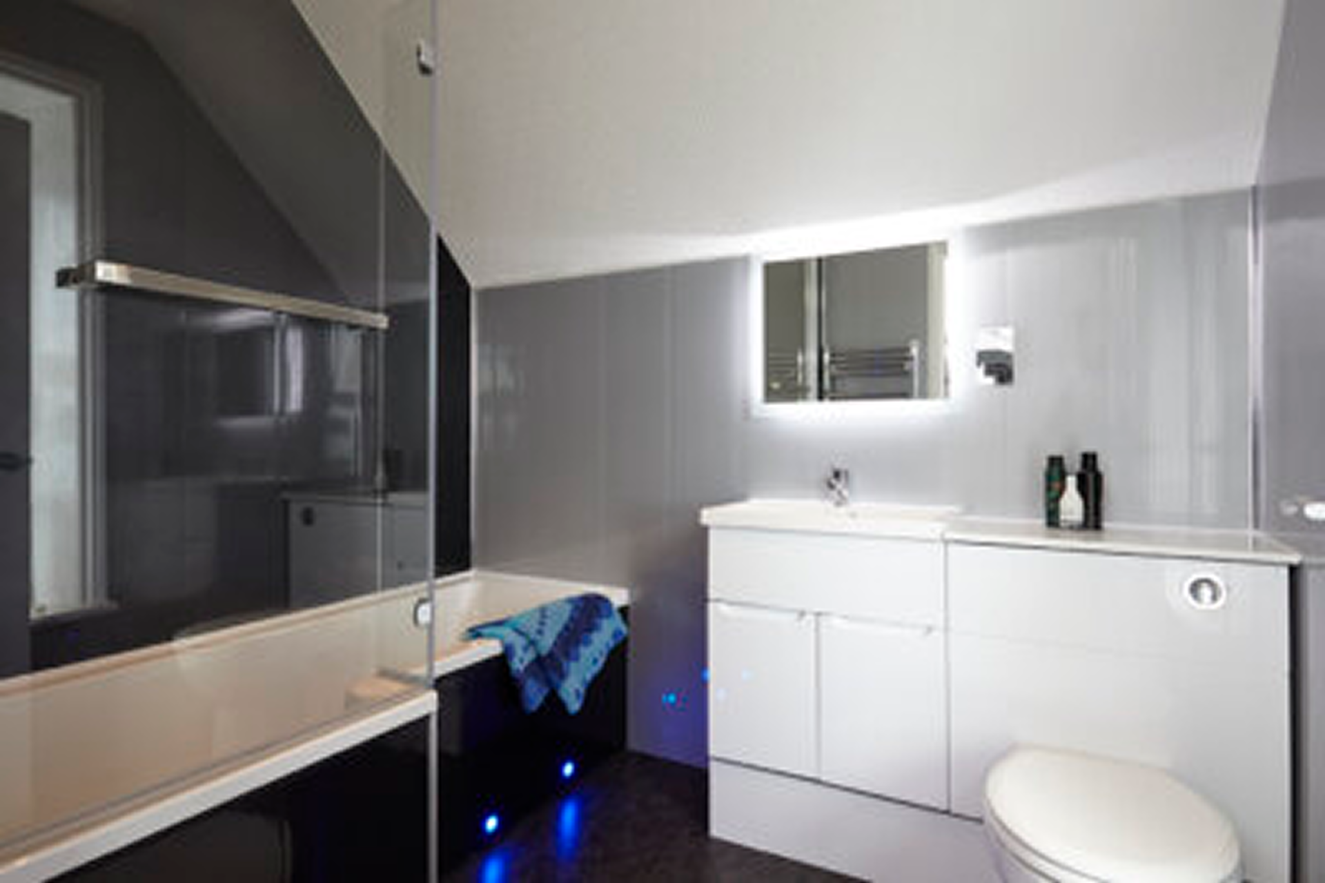 Executive Suite - - Executive Suite